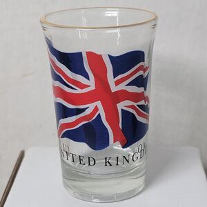 United Kingdom Union Jack Shot Glass w/ Gold Color Rim
